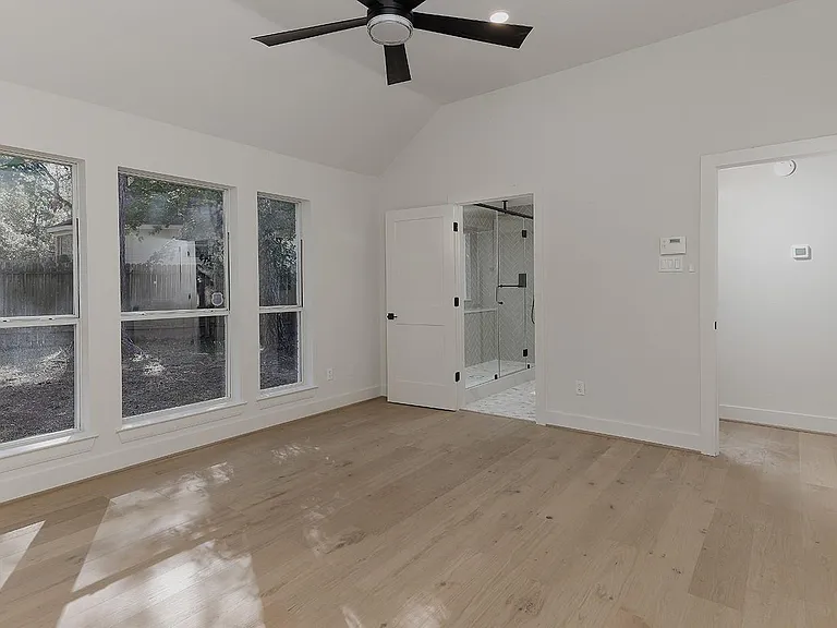 310 Leafsage Ct — Photo 16
