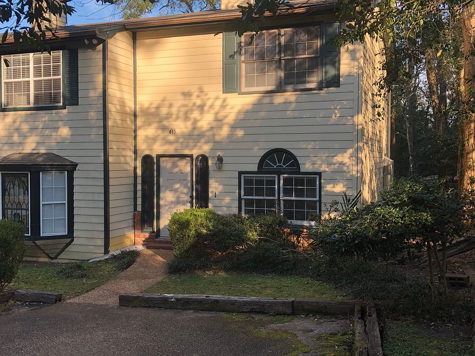 1st image of 615 N Magnolia Dr
