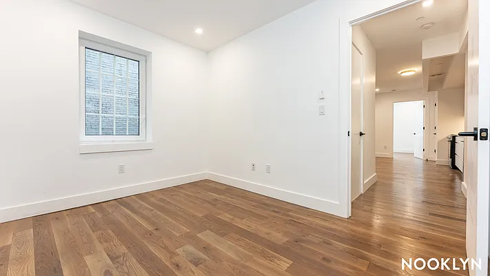 Rented by Nooklyn NYC LLC | media 8