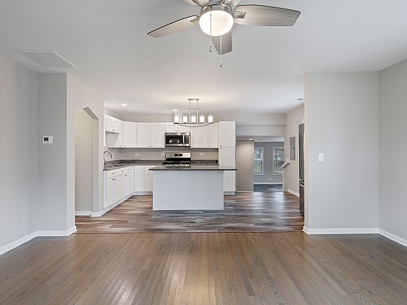 5th image of 8311 Oak Park Ave