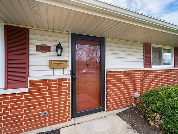 2nd image of 1121 Peidmont Dr