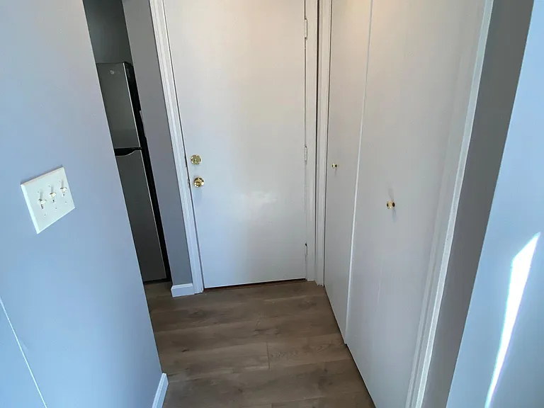 16 Adams Ct #16 — Photo 11