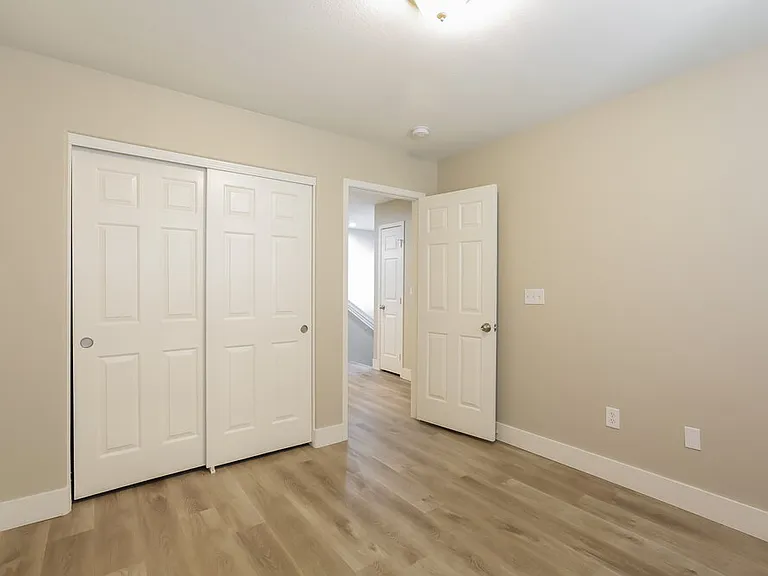 9327 Pyrope Ct — Photo 15