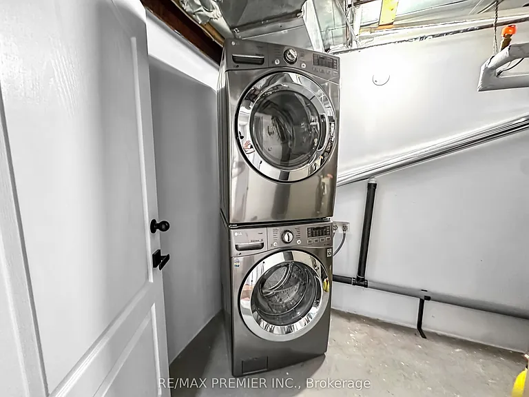 277 Springside Rd #LOWER — Photo 10