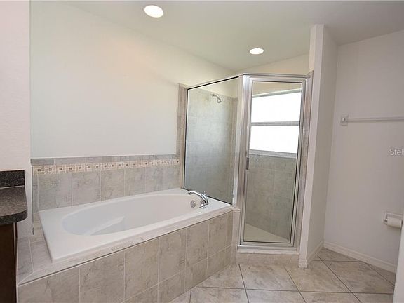 3rd image of 1837 Kingsmill Dr