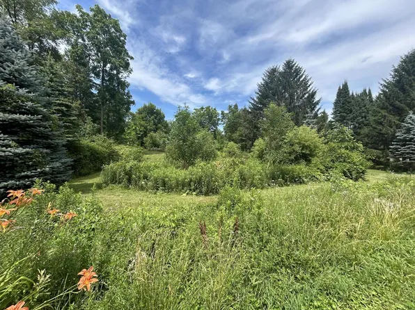 Lt0 W WOODLAND DRIVE, New Berlin, WI 53146