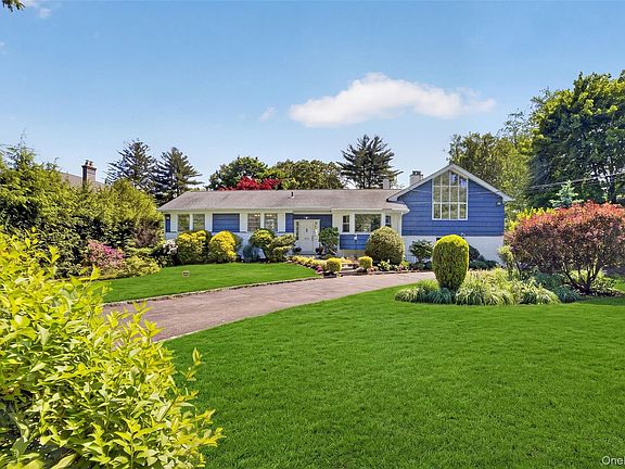2nd image of 205 Soundview Avenue