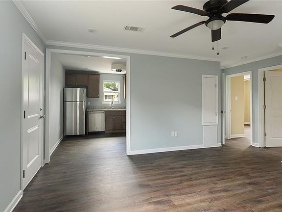 3rd image of 4423 Camel St #B