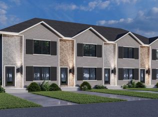 415 C Ave NW #3, Cedar Rapids, IA 52405