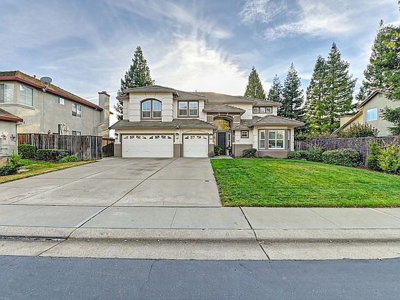 5th image of 1005 Danielle Dr