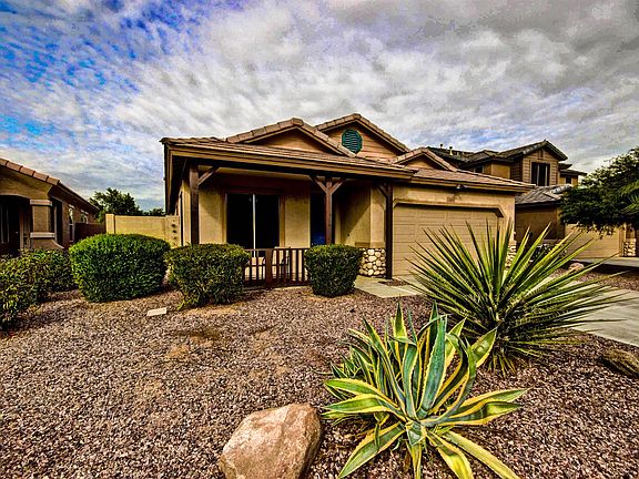 3rd image of 3866 S Coach House Dr