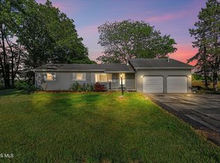 14516 Dohoney Rd, Defiance, OH 43512