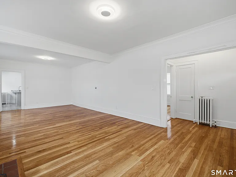 65 Dover Rd — Photo 14