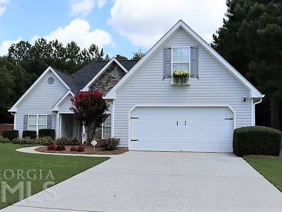 4th image of 816 Winding Grove Ln