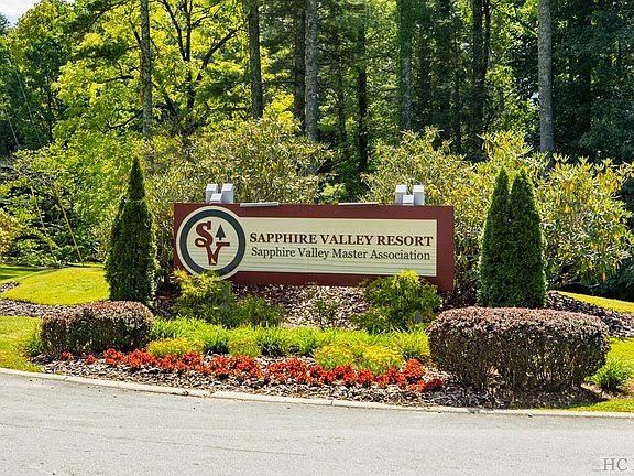 4th image of 54 Black Oak Drive