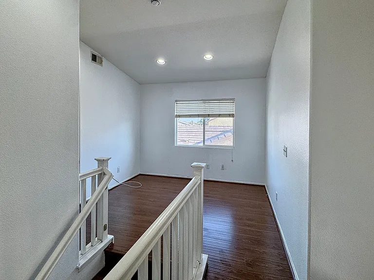 7637 Tuscany Pl — Photo 19
