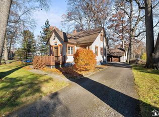 8054 Wiseman Ave, Lambertville, MI 48144