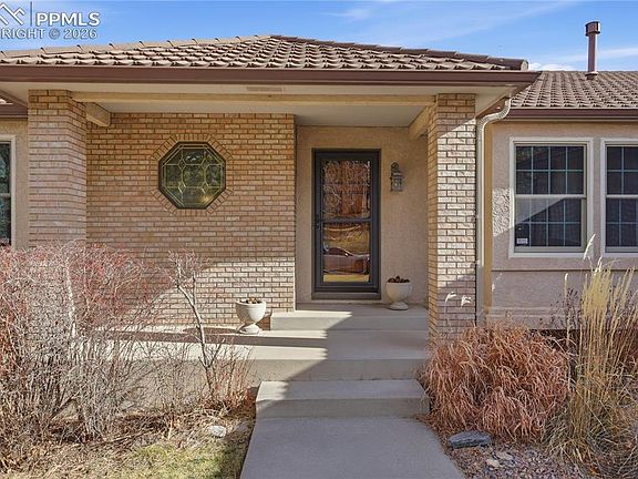 4th image of 4910 Nightshade Cir