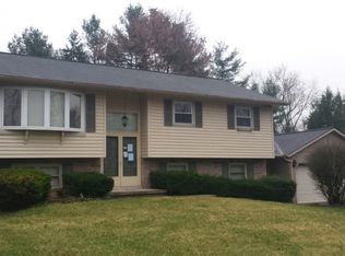 2829 Brookfield Rd, Lancaster, PA 17601