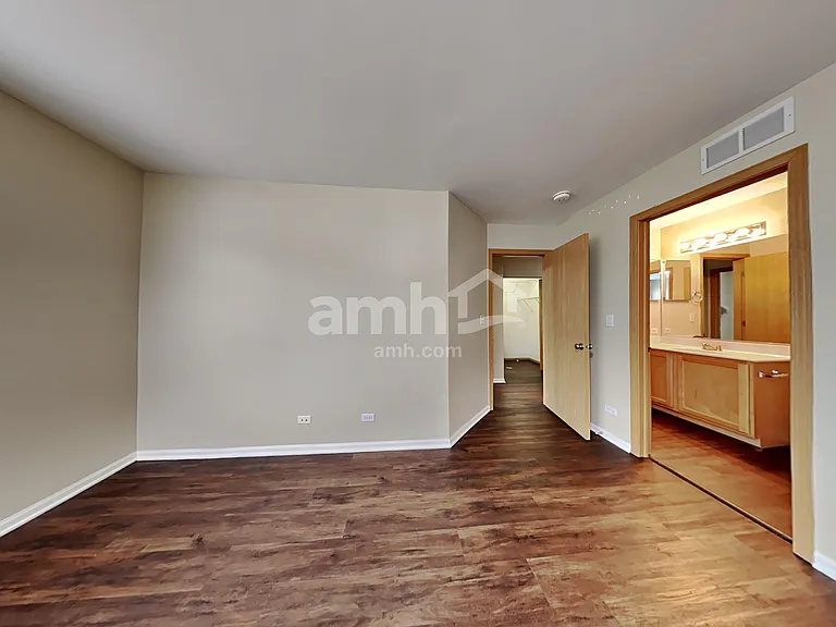 240 Wedgewood Cir — Photo 10