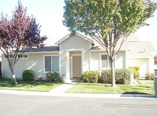 6394 Laguna Mirage Ln, Elk Grove, CA 95758