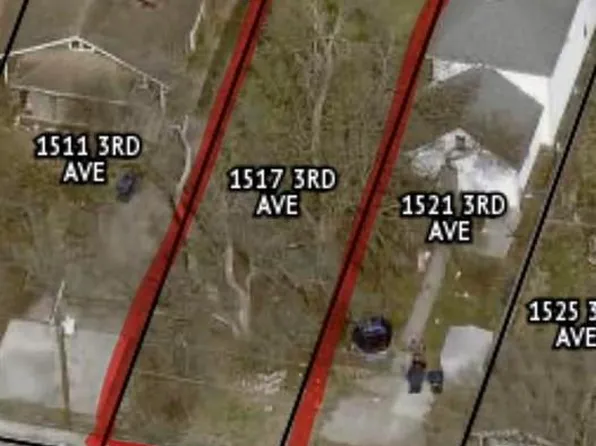 1915 Locust St, Terre Haute, IN 47807