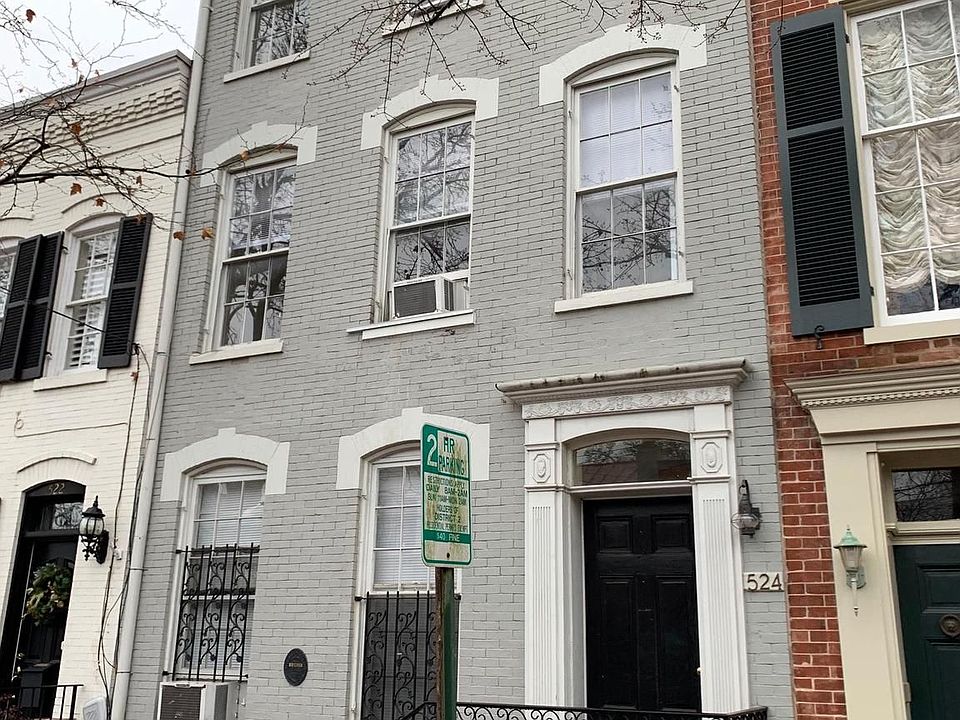 1st image of 524 Queen St APT 2