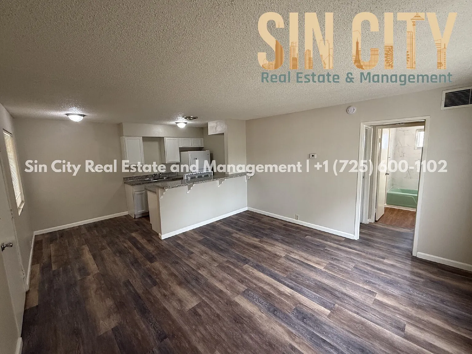 1 bed, 1.0 bath, $875 — Photo 2