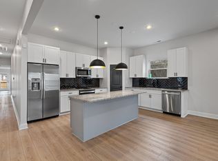 714 W 42nd St, Chattanooga, TN 37410