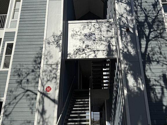5th image of 2521 Grassy Point Dr Unit 313