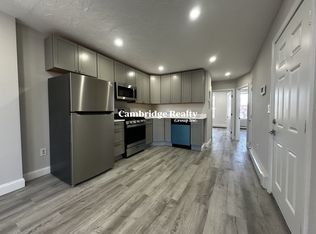 90 Hammond St #4T, Roxbury Crossing, MA 02120