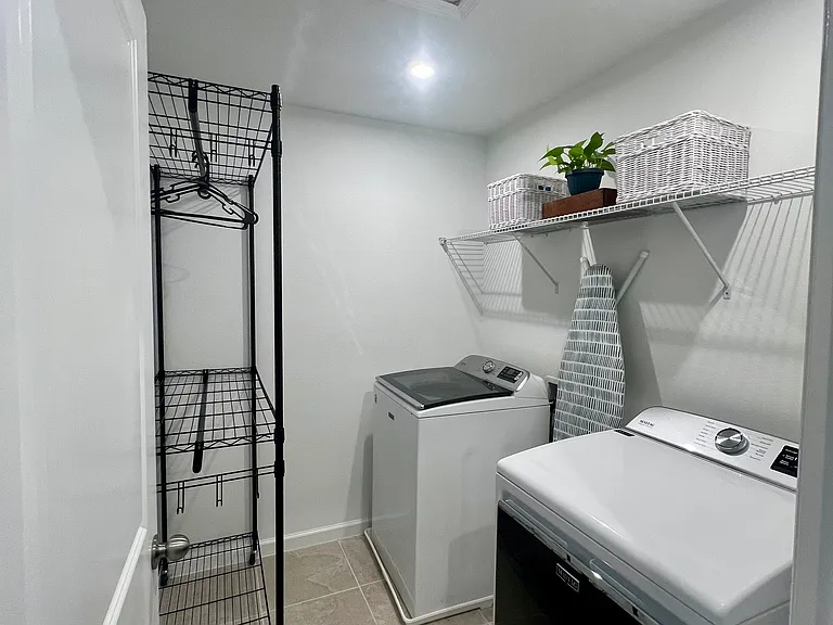 1151 Boardwalk Pl — Photo 16