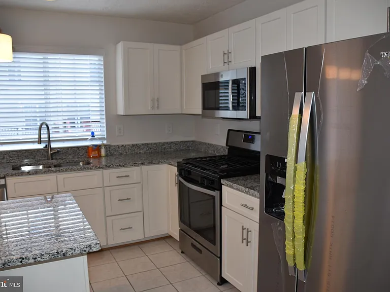2306 Cold Meadow Way — Photo 27
