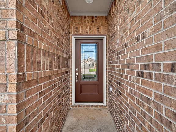 5th image of 20615 Colliers Brook Dr