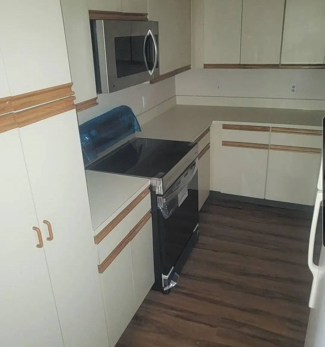 1 bed, 1.0 bath, $2,000 — Photo 3