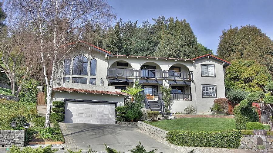 1630 Calabrese Way photo 1