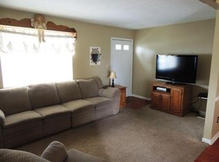 102 Twin Creek Dr, Campbellsvlle, KY 42718