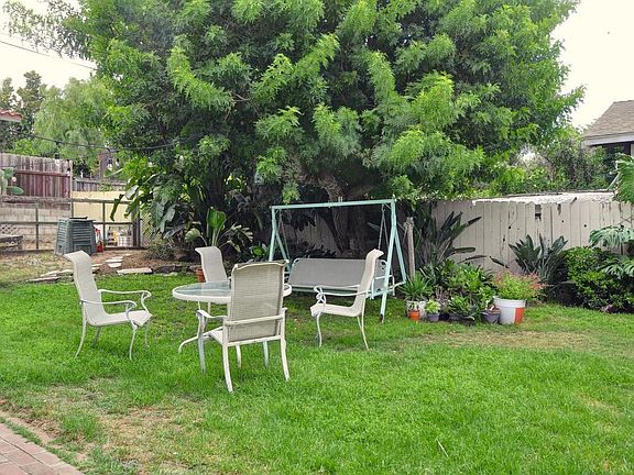 2nd image of 647 San Dieguito Dr #11259757