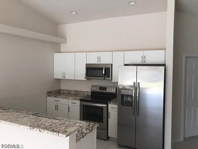 2nd image of 507 SE 5th St
