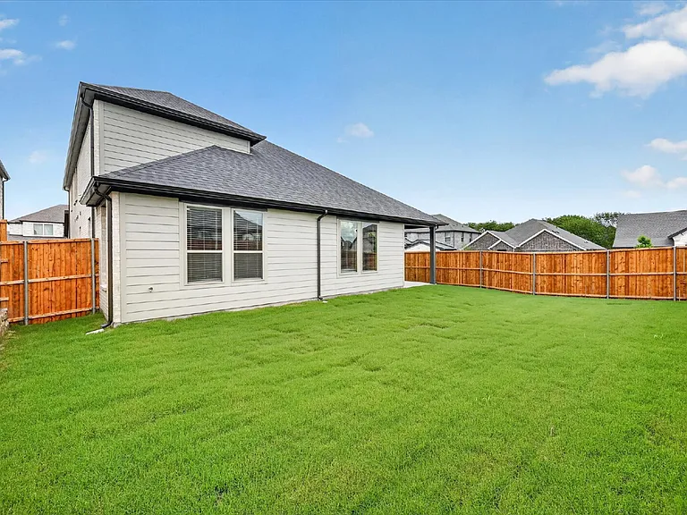 701 Summerberry Dr — Photo 29