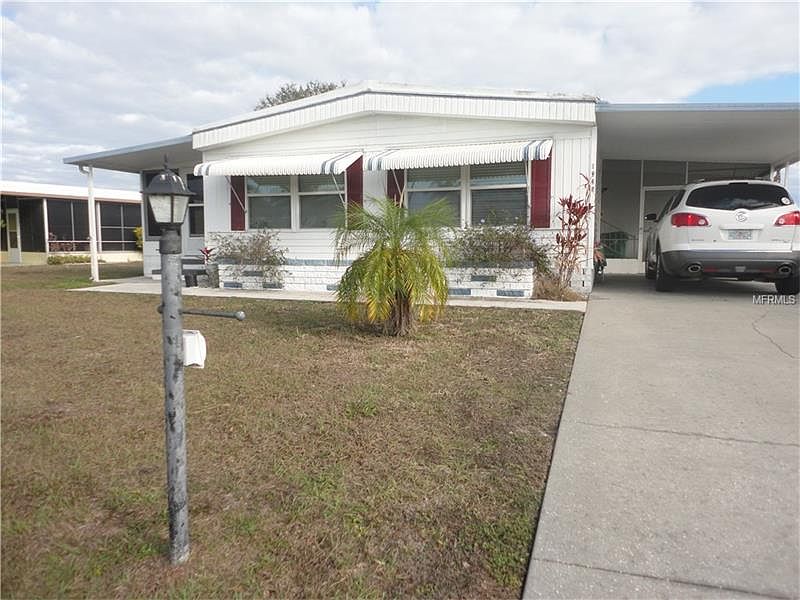 1st image of 1335 Blue Heron Dr
