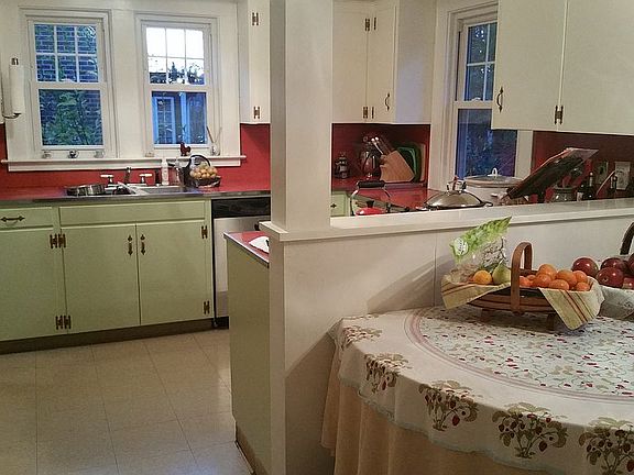 Breakfast nook into kitchen