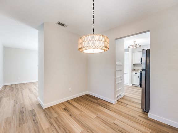 4th image of 5300 Keller Springs Rd APT 1067