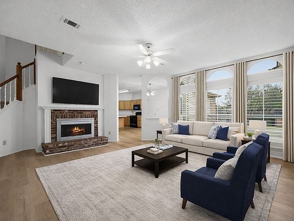 2nd image of 8305 Lake Bend Dr