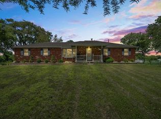 28010 E Lone Jack Lees Summit Rd, Lees Summit, MO 64086