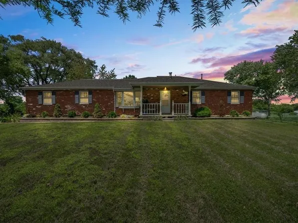 28010 E Lone Jack Lees Summit Rd, Lees Summit, MO 64086