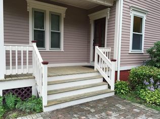 34 School St, Plainville, MA 02762