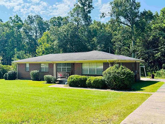 2nd image of 605 Duval Dr