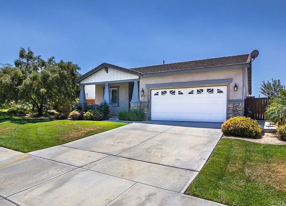 1st image of 29083 Emerald Cir