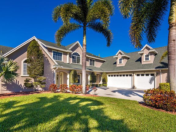 3rd image of 4450 Philodendron Ct